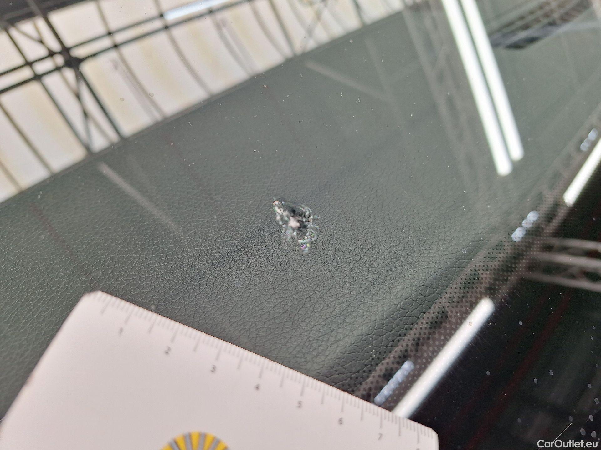  Mercedes  GLA Mercedes,  '20, Mercedes-Benz   180 d Business Solution 5d #44