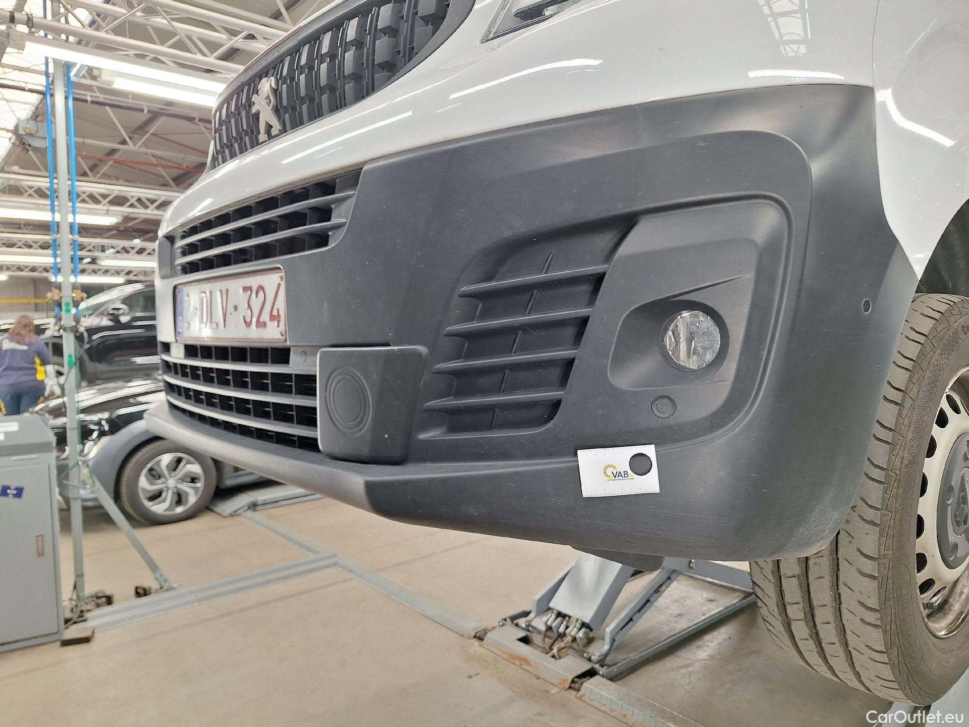  Peugeot  Expert Peugeot, _ '16, Peugeot  Long DC L3 2.0 BlueHDi 180 EAT8 4d #31