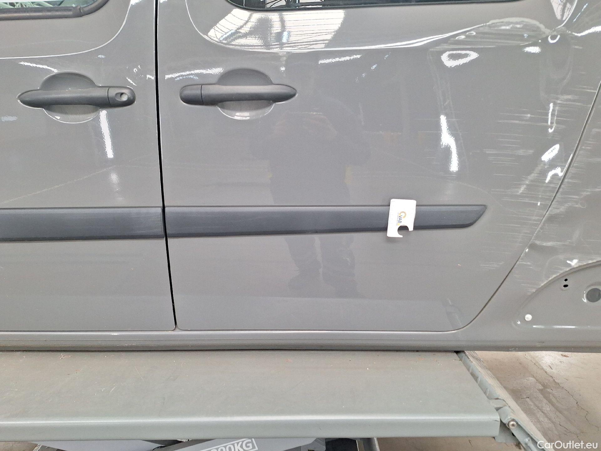  Renault  Kangoo Renault,  '13, Renault  Express Energy dCi 90 Maxi Grand Co #15