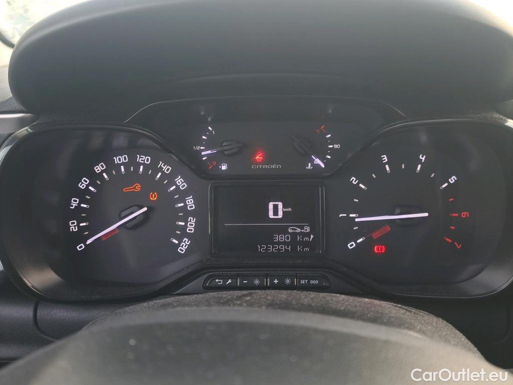  Citroen  C3 CITROEN  / 2016 / 5P / berlina con portón BlueHDi 73KW (100CV) S&S FEEL #32