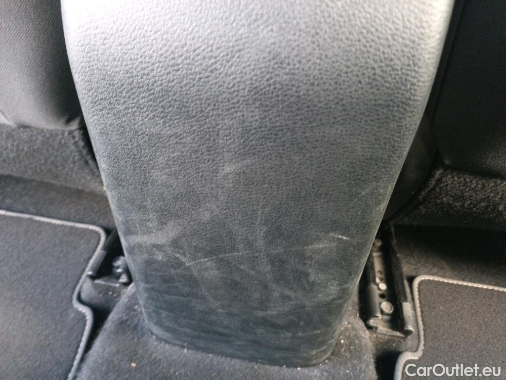  KIA  XCeed KIA  / 2019 / 5P / todoterreno 1.0 T-GDi Drive 88kW (120CV) #4