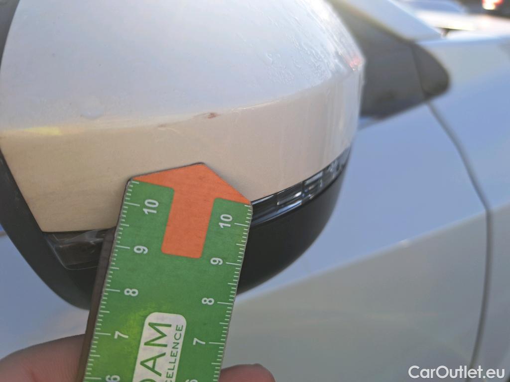  Nissan  Qashqai NISSAN  / 2021 / 5P / todoterreno DIG-T 116kW (158CV) mHEV Xtronic Acenta (AC2) #26