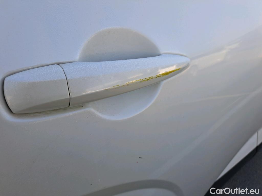  Nissan  Qashqai NISSAN  / 2021 / 5P / todoterreno DIG-T 116kW (158CV) mHEV Xtronic Acenta (AC2) #33