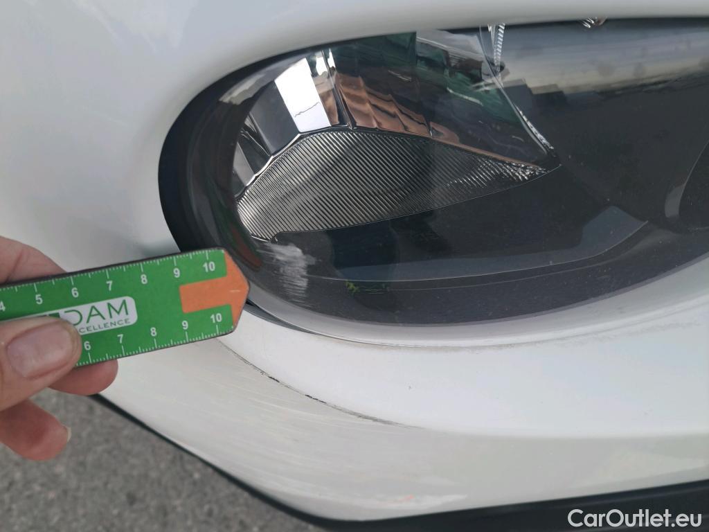  Citroen  C3 CITROEN  / 2016 / 5P / berlina con portón BlueHDi 73KW (100CV) S&S FEEL #8