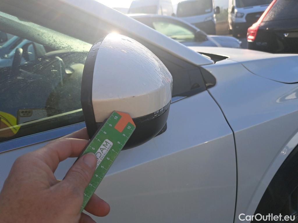  Nissan  Qashqai NISSAN  / 2021 / 5P / todoterreno DIG-T 116kW (158CV) mHEV Xtronic Acenta (AC2) #25