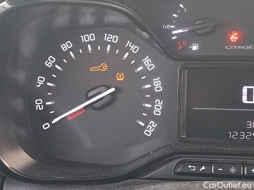  Citroen  C3 CITROEN  / 2016 / 5P / berlina con portón BlueHDi 73KW (100CV) S&S FEEL #33