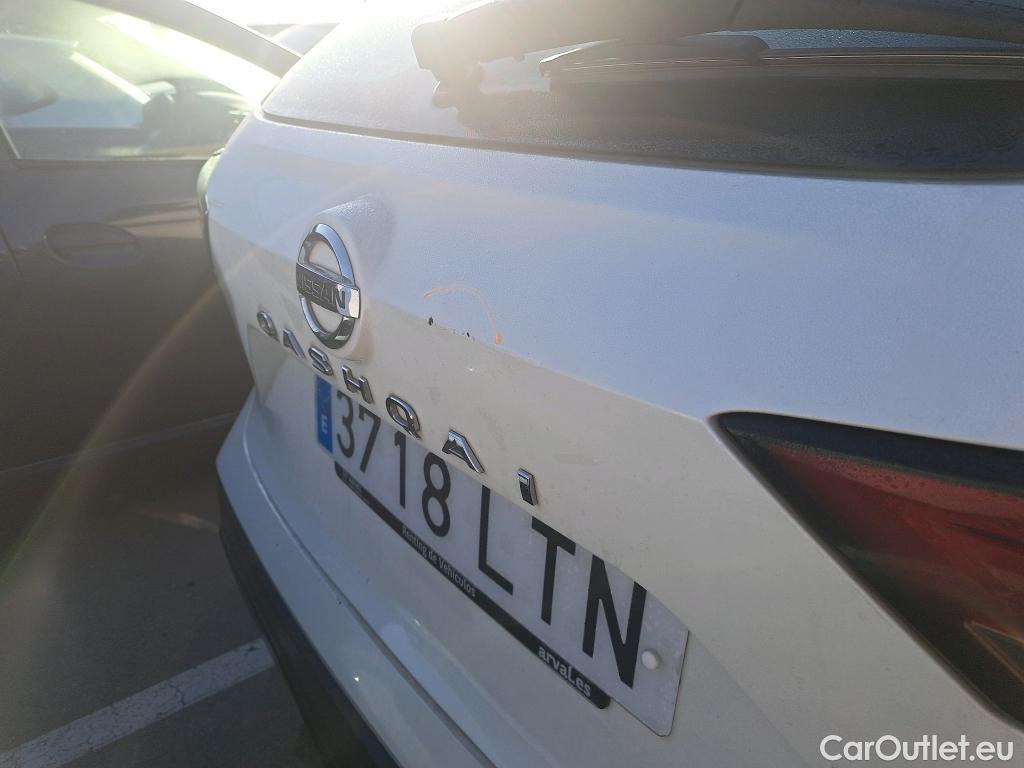  Nissan  Qashqai NISSAN  / 2021 / 5P / todoterreno DIG-T 116kW (158CV) mHEV Xtronic Acenta (AC2) #1