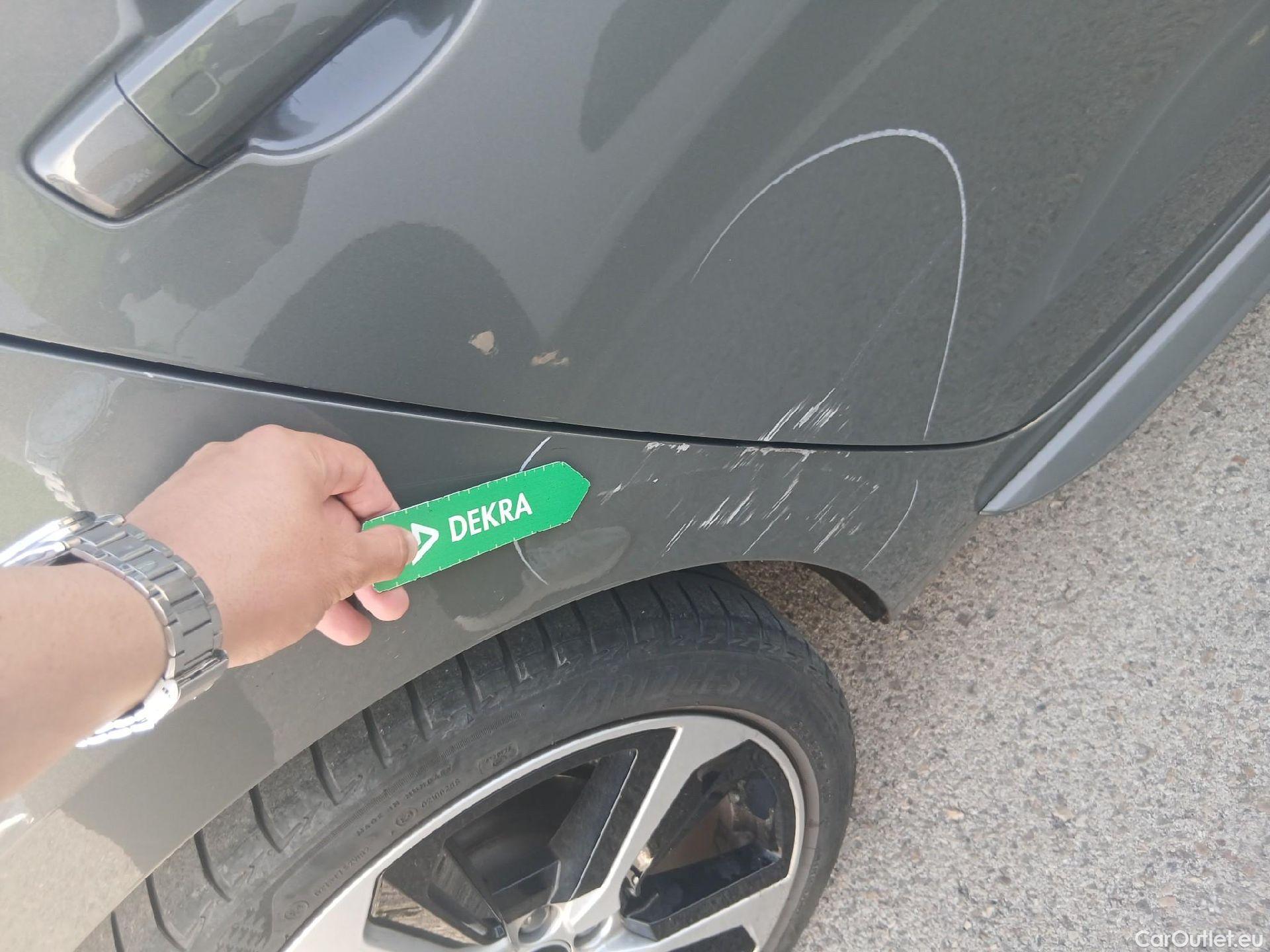  Audi  A1 Sportback AUDI A1 / 2018 / 5P / berlina con portón Sportback Black line 30 TFSI 81kW S tron #30