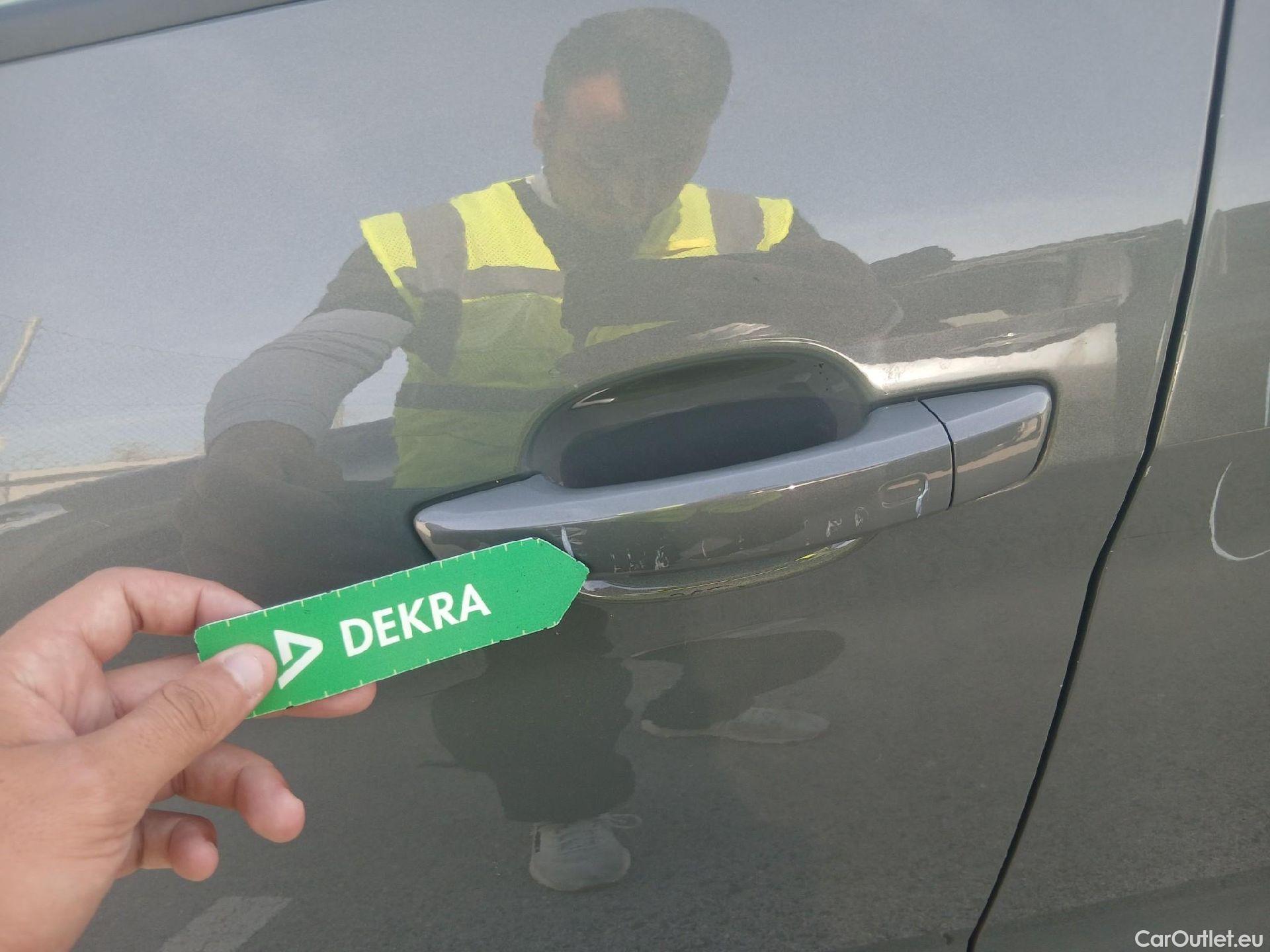  Audi  A1 Sportback AUDI A1 / 2018 / 5P / berlina con portón Sportback Black line 30 TFSI 81kW S tron #19