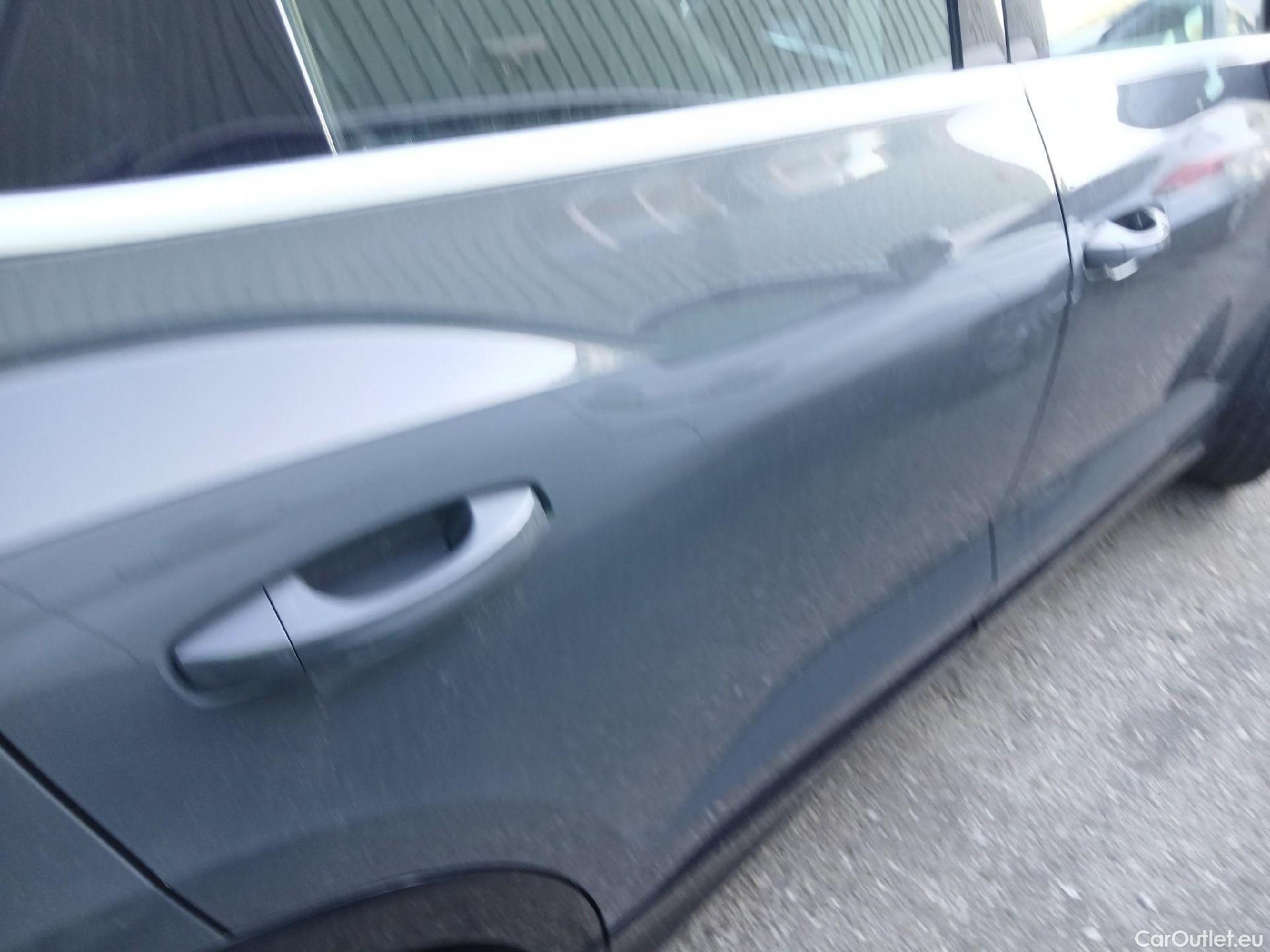  Audi  Q3  Sportback 35 TDI 2.0 TDI  #12