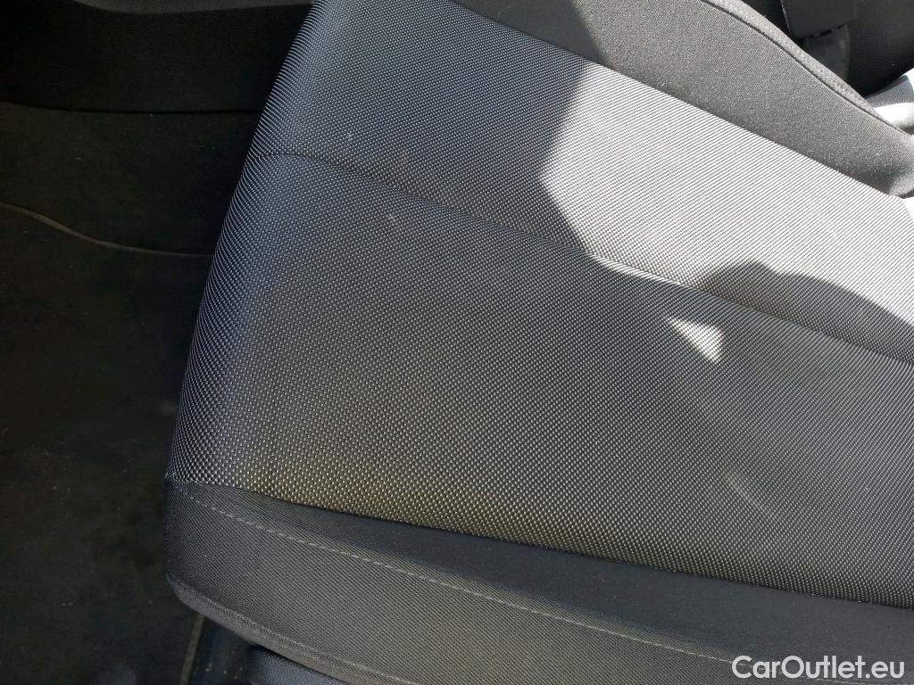  Audi  Q3 AUDI  / 2018 / 5P / todoterreno Advanced 35 TFSI 110kW (150CV) S tronic #19