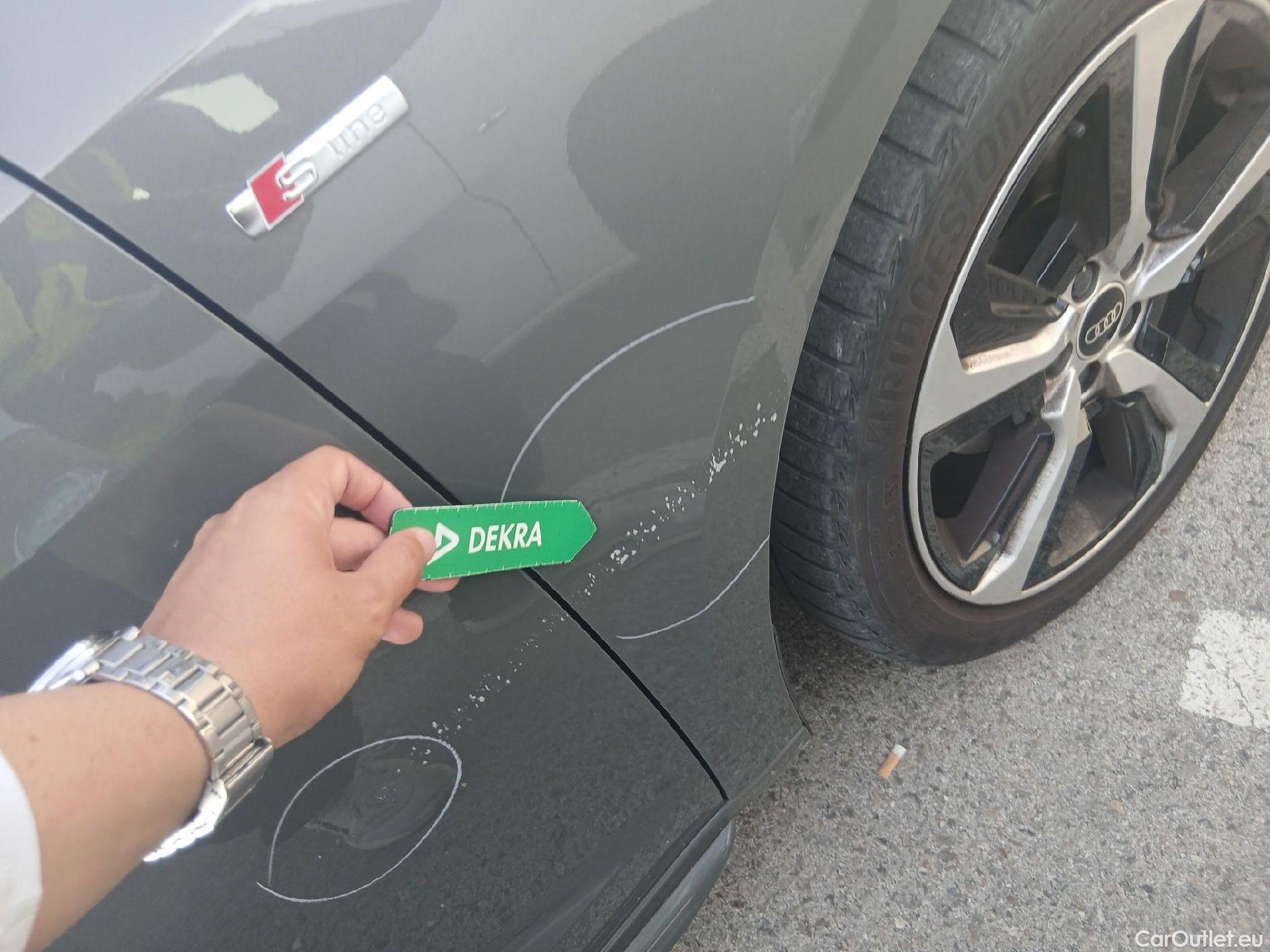  Audi  A1 Sportback AUDI A1 / 2018 / 5P / berlina con portón Sportback Black line 30 TFSI 81kW S tron #38