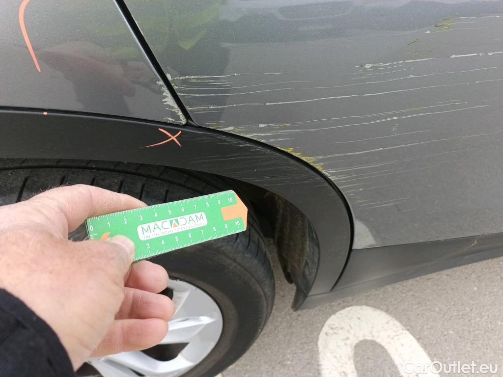  Bmw  X2 BMW  / 2017 / 5P / todoterreno sDrive18d #24