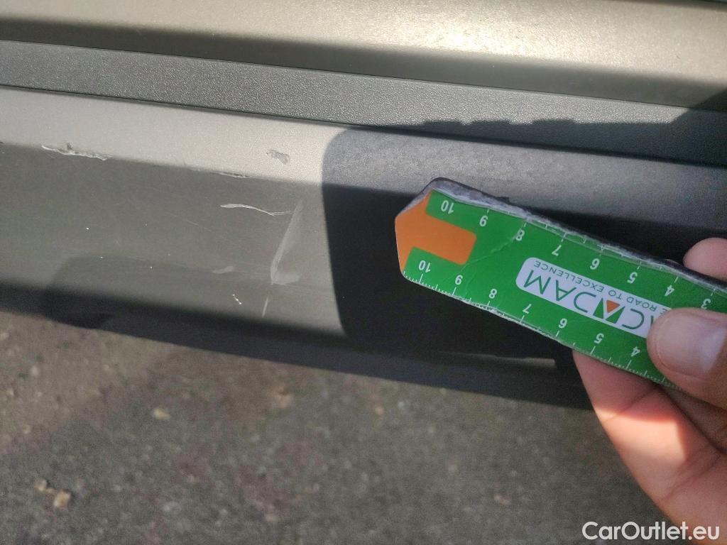  Audi  Q7 AUDI  / 2019 / 5P / todoterreno S line plus 55 TFSIe 280kW quattro tip(SP) #8