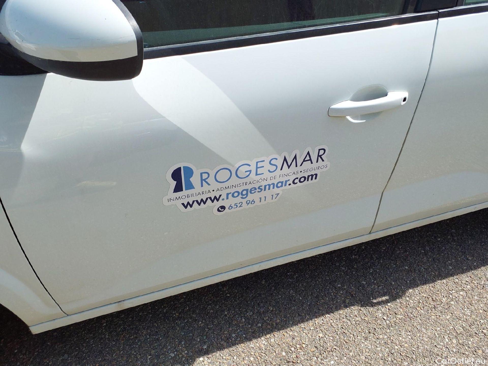  Dacia  Sandero DACIA  / 2020 / 5P / berlina con portón Comfort TCe 67kW (90CV) #2