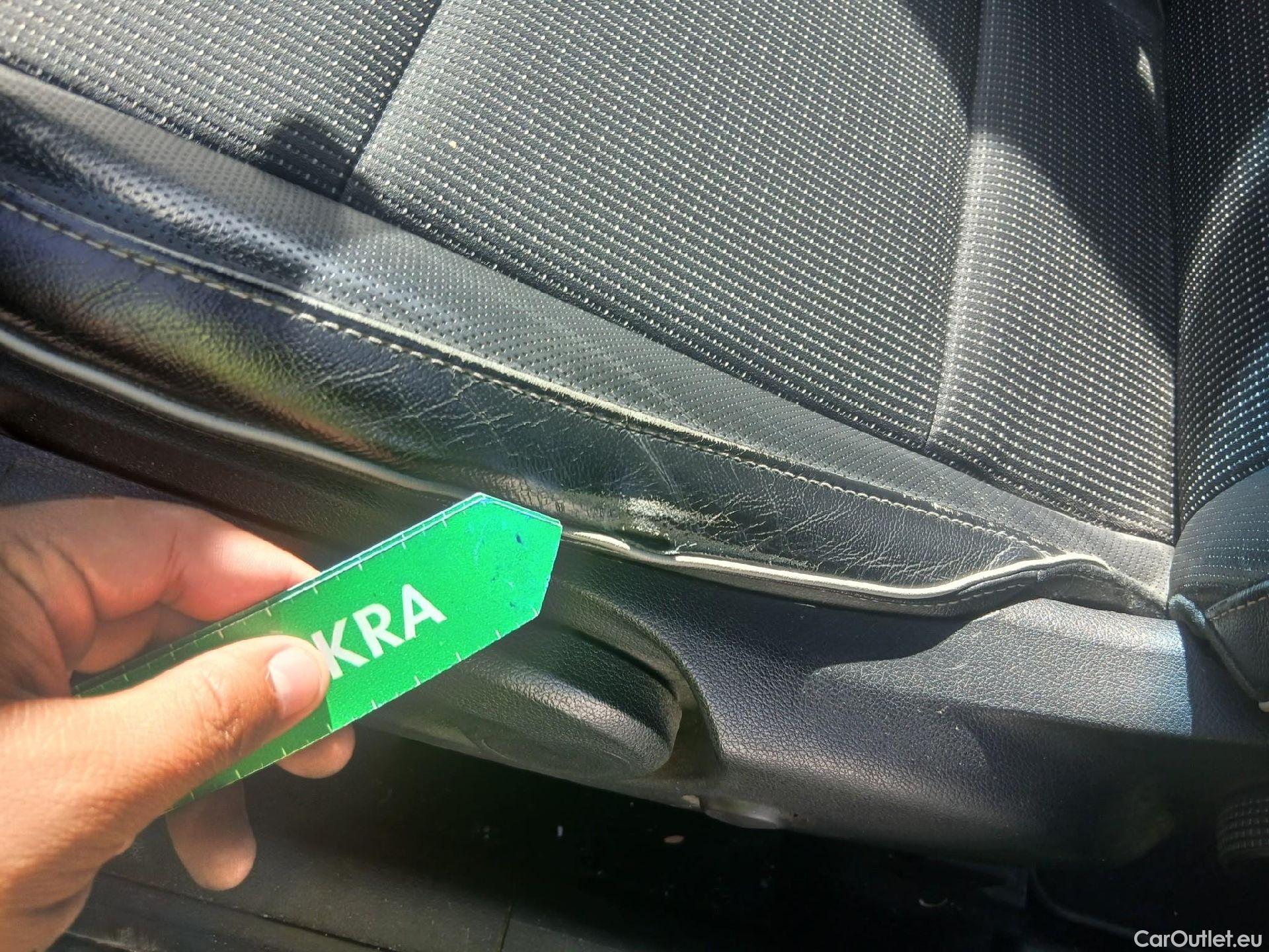  KIA  Sportage KIA  / 2018 / 5P / todoterreno 1.6 MHEV GT Line Essential 115CV 4x2 #8