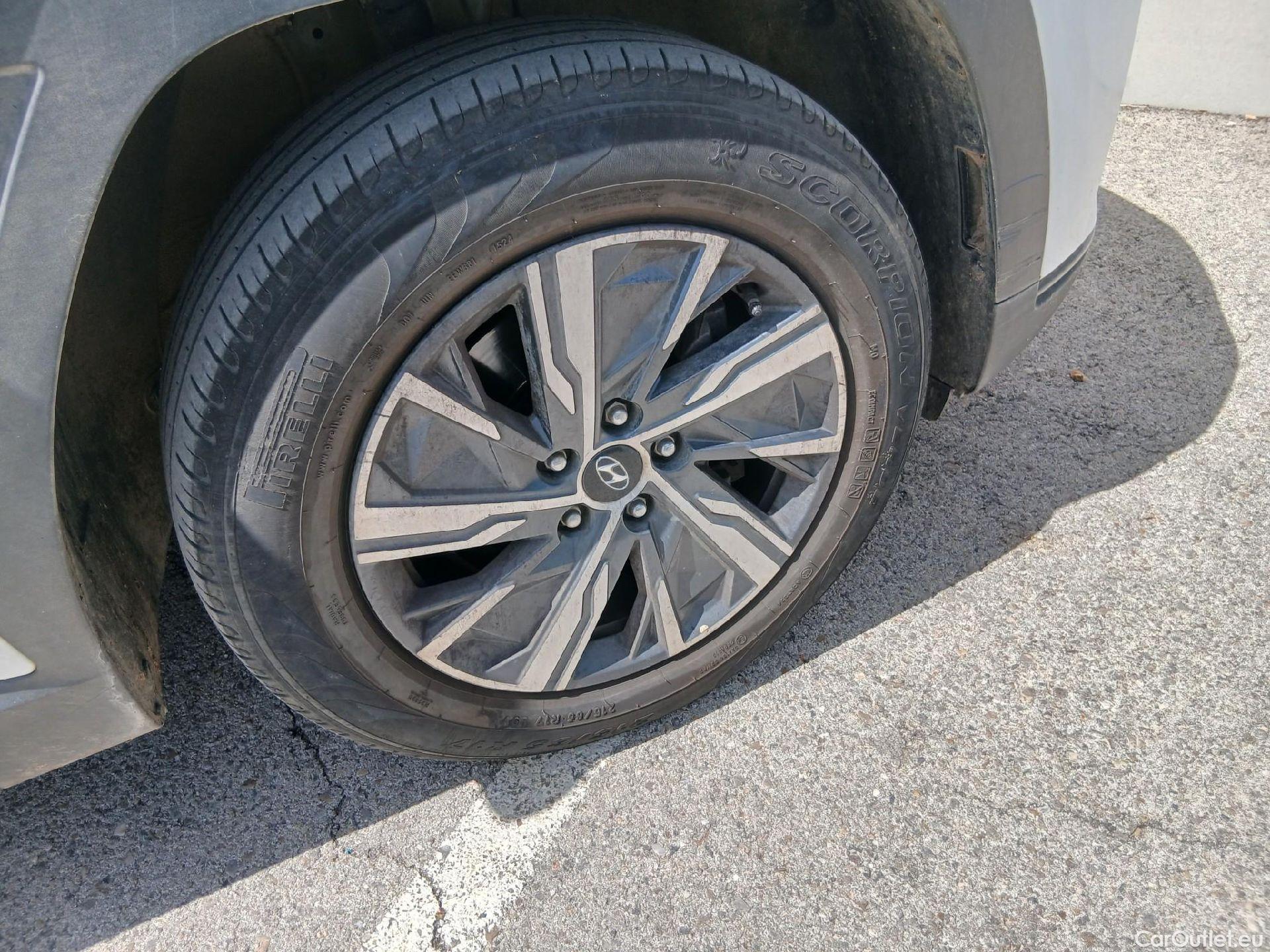  Hyundai  Tucson HYUNDAI  / 2020 / 5P / todoterreno 1.6 CRDI 100kW (136CV) 48V Maxx #24