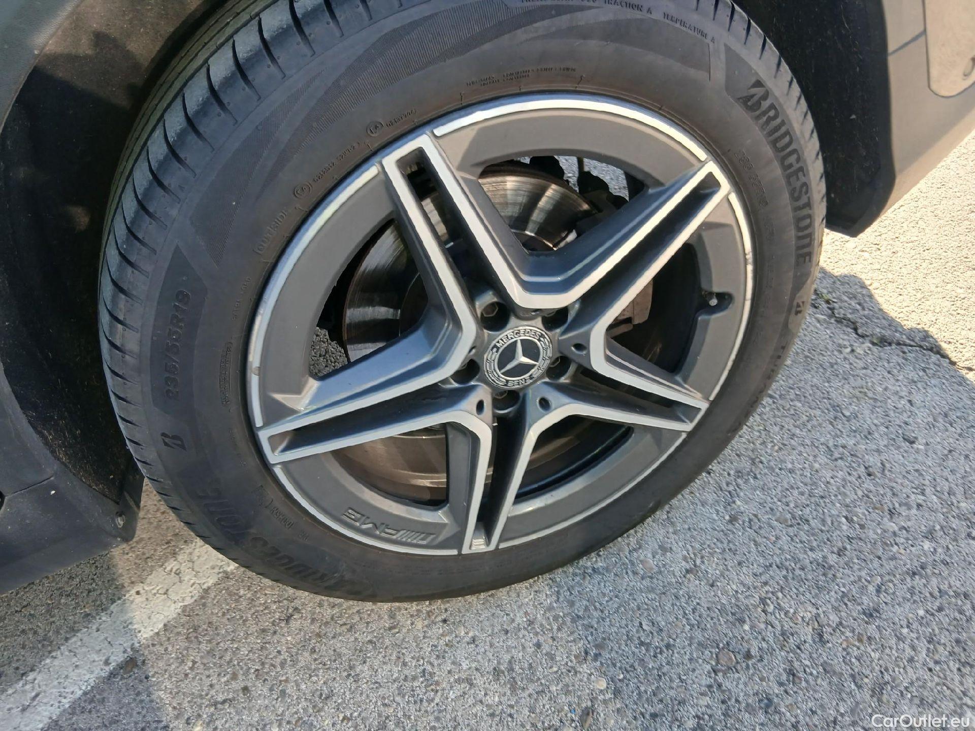  Mercedes  G-Klasee MERCEDES-BENZ Clase GLC / 2019 / 5P / todoterreno GLC 220 d 4MATIC #18