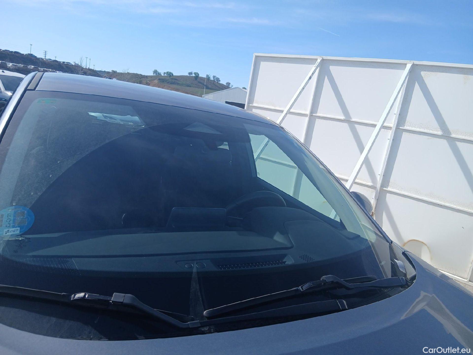  Nissan  Qashqai NISSAN  todoterreno DIG-T 158 CV mHEV Xtronic Acenta (AC) #9