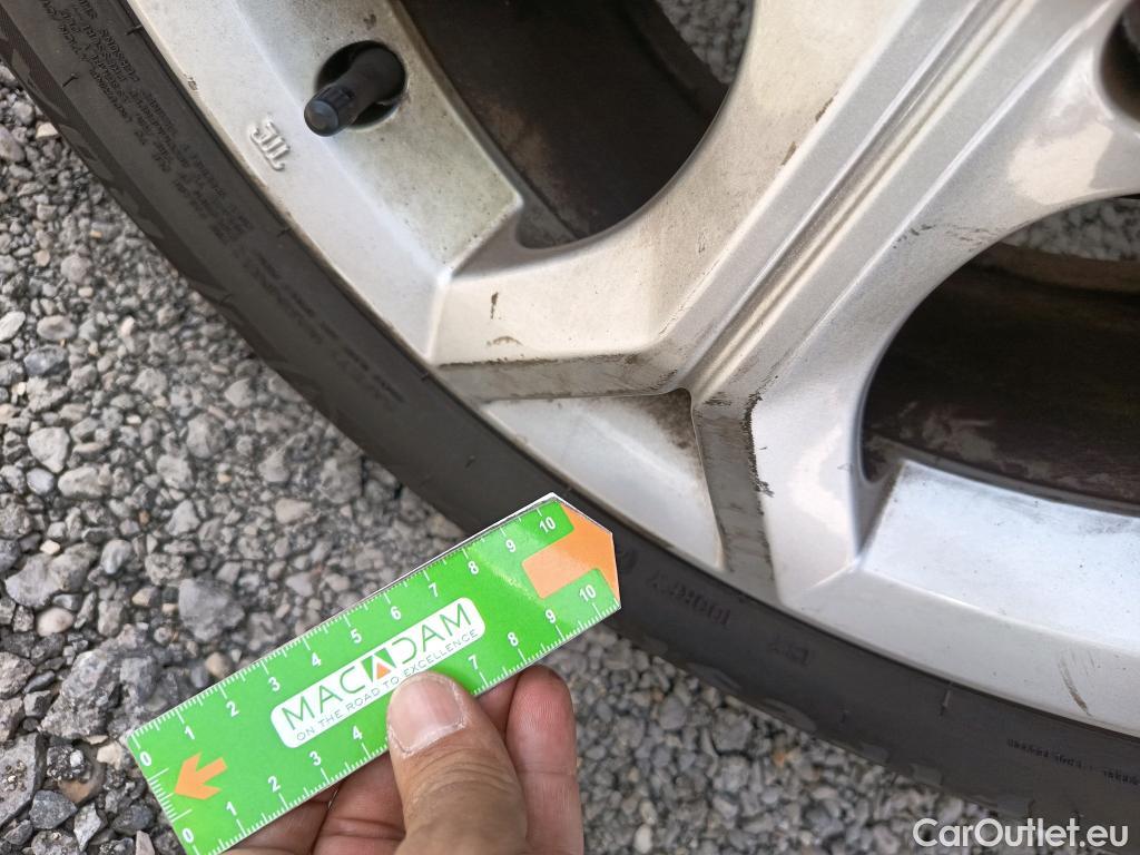  Nissan  Juke NISSAN  / 2019 / 5P / crossover DIG-T 84 kW (114 CV) DCT 7 V N-Connecta (AC2) #11