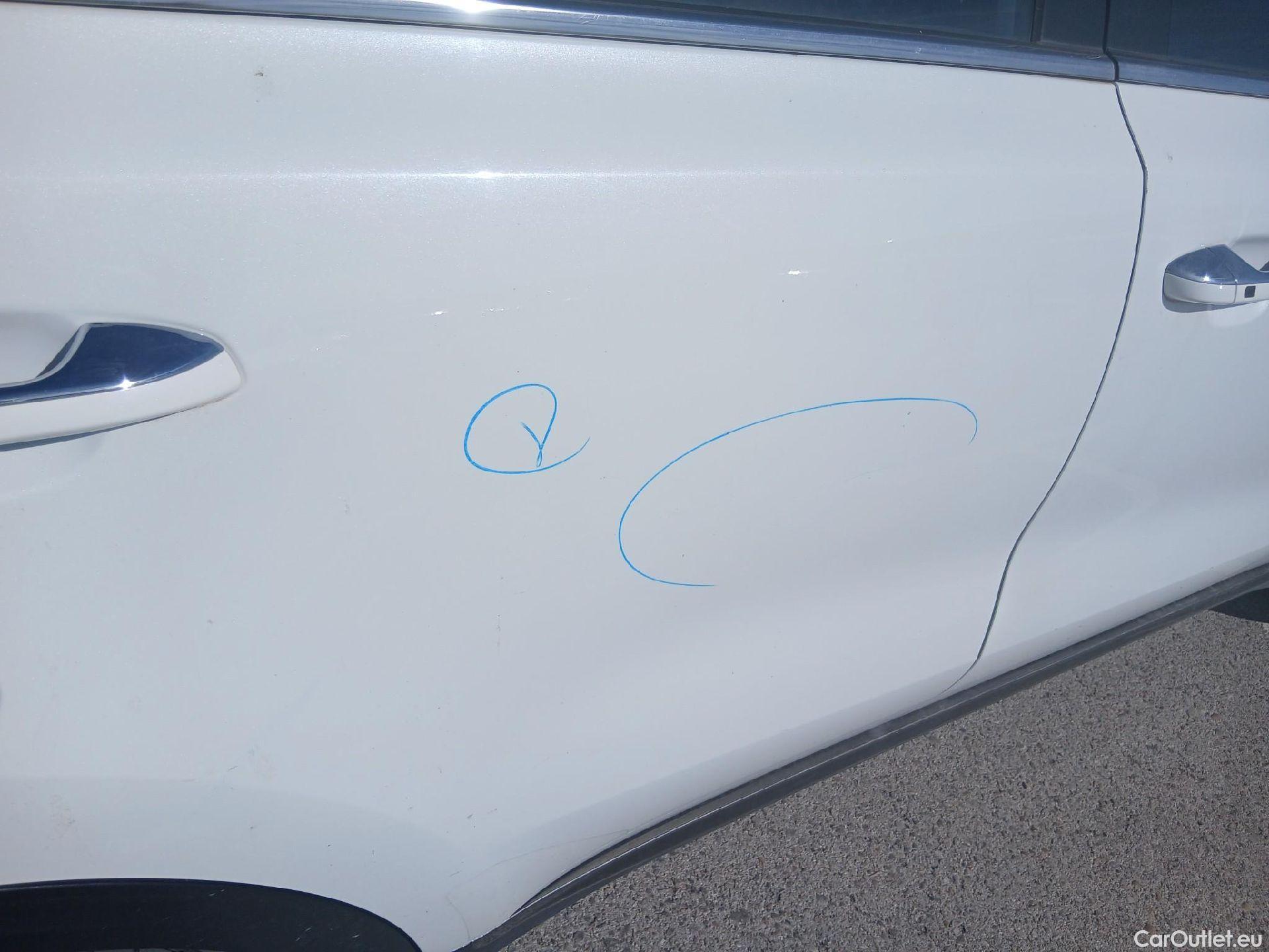  KIA  Sportage KIA  / 2018 / 5P / todoterreno 1.6 MHEV GT Line Essential 115CV 4x2 #27