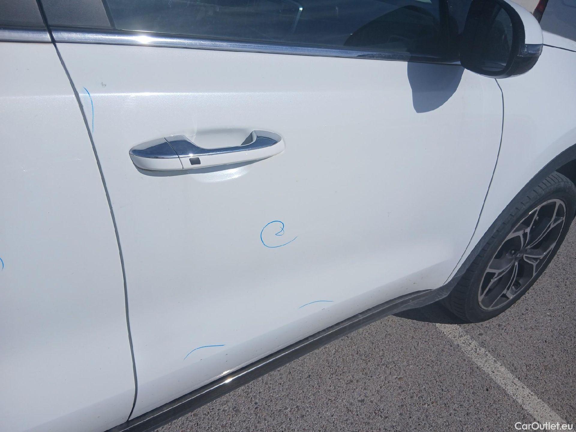  KIA  Sportage KIA  / 2018 / 5P / todoterreno 1.6 MHEV GT Line Essential 115CV 4x2 #30