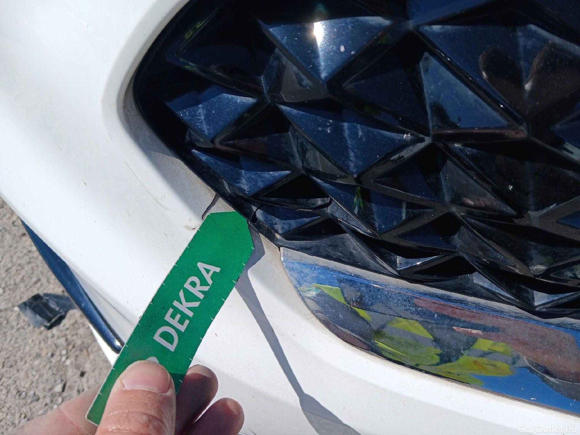  KIA  Niro KIA  / 2019 / 5P / crossover 1.6 GDi HEV 104kW (141CV) Drive #9