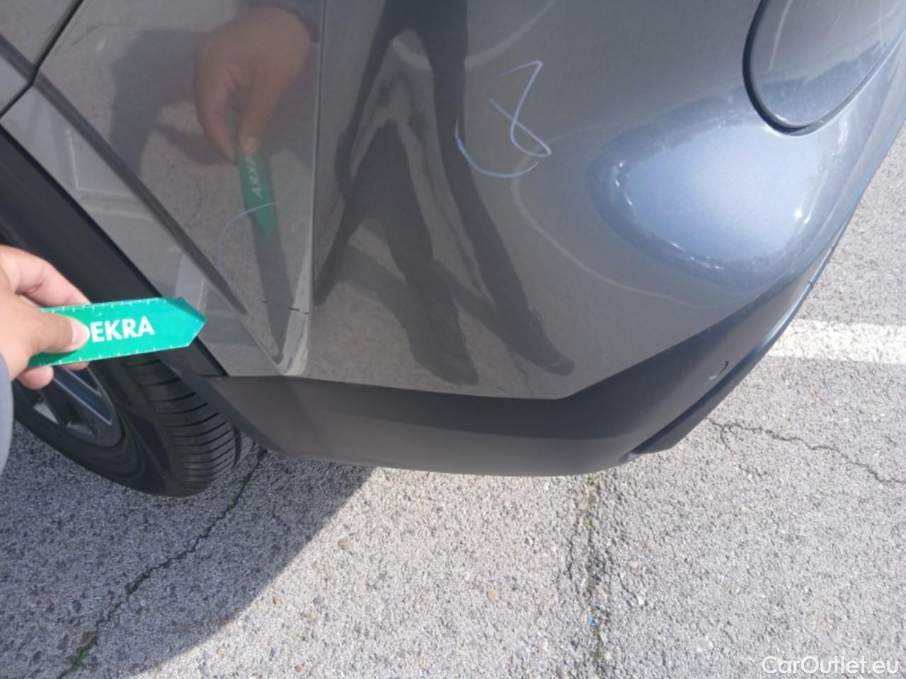  Nissan  Qashqai NISSAN  todoterreno DIG-T 158 CV mHEV Xtronic Acenta (AC) #18