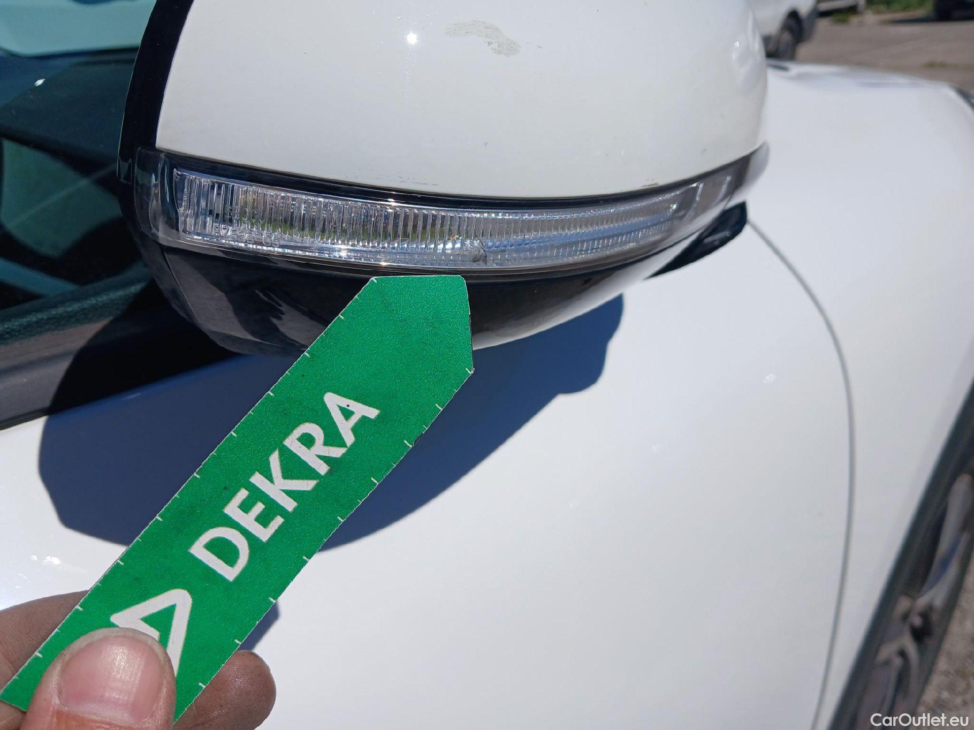  KIA  Niro KIA  / 2019 / 5P / crossover 1.6 GDi HEV 104kW (141CV) Drive #23