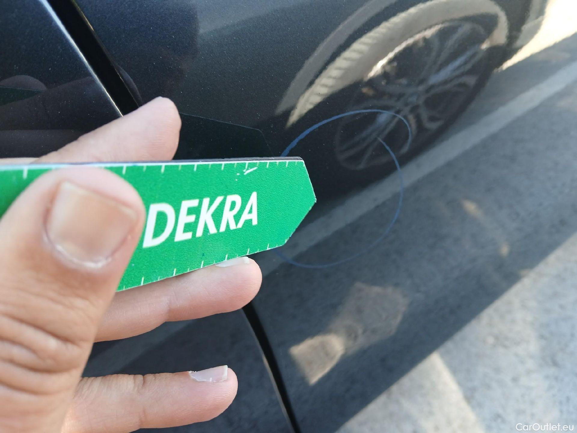  Mercedes  G-Klasee MERCEDES-BENZ GLC Coupé / 2019 / 5P / coupé GLC 220 d 4MATIC #4