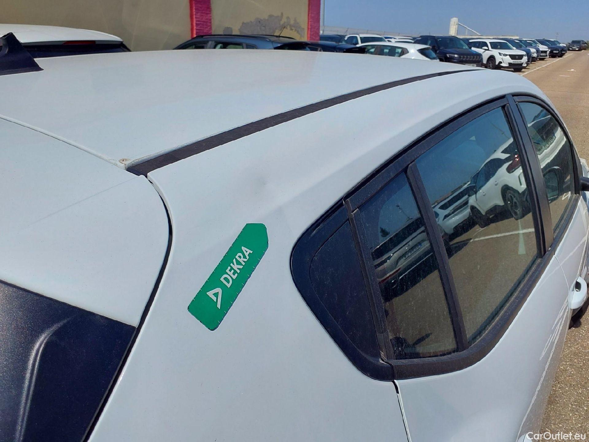  Dacia  Sandero DACIA  / 2020 / 5P / berlina con portón Comfort TCe 67kW (90CV) #18