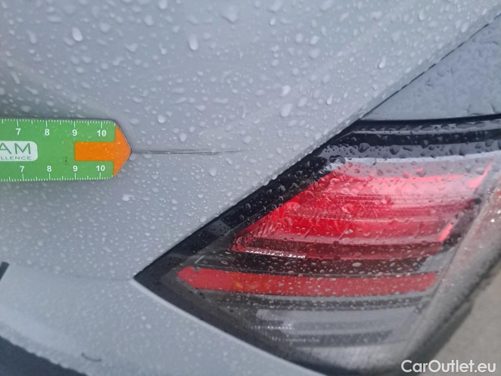  Hyundai  Konna HYUNDAI Kona / 2023 / 5P / todoterreno 1.6 GDI HEV Flexx DCT #22