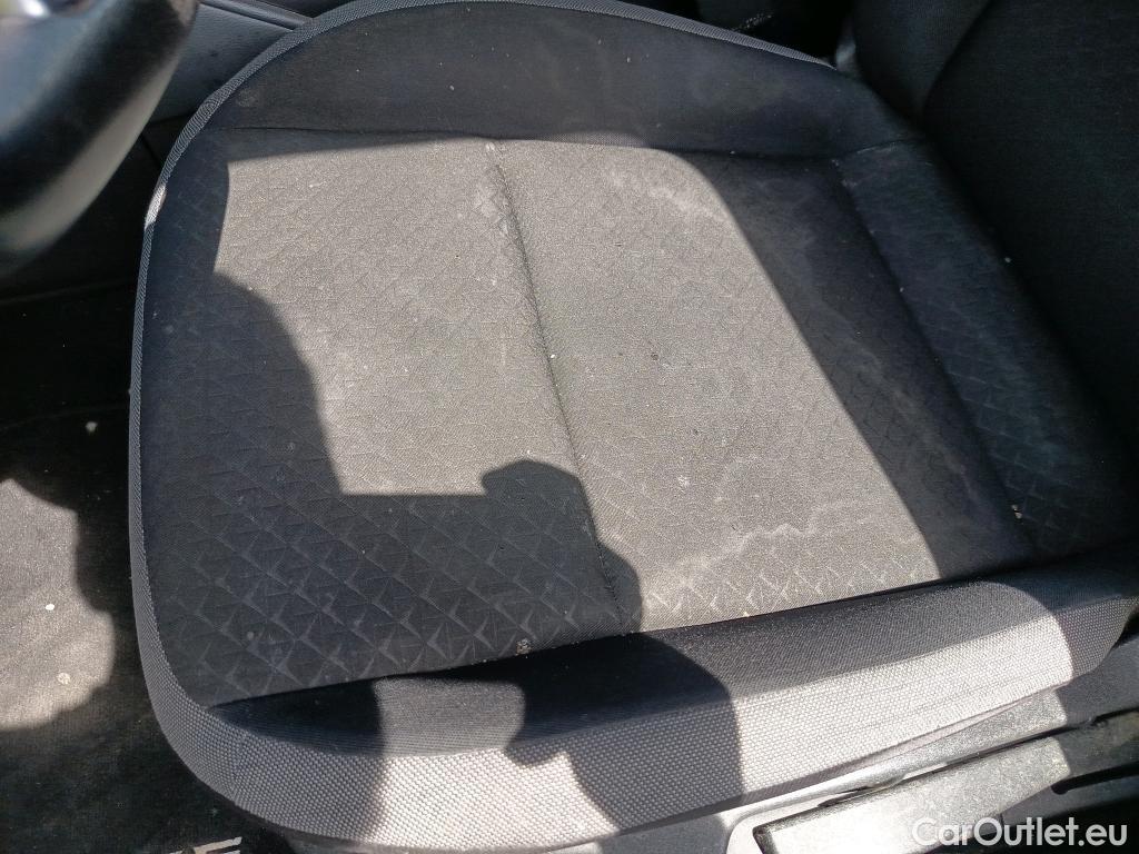  Nissan  Juke NISSAN  / 2019 / 5P / crossover DIG-T 84 kW (114 CV) DCT 7 V N-Connecta (AC2) #1