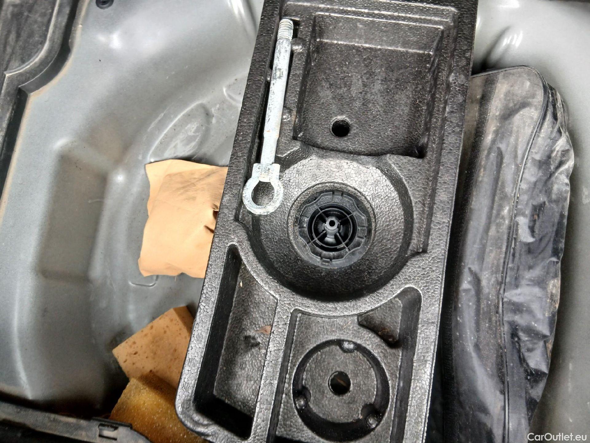  Opel  Crossland OPEL  X / 2017 / 5P / todoterreno 1.2 OPEL 2020 S&S 81kW (110CV) TRACC DELANTERA(CX) #1