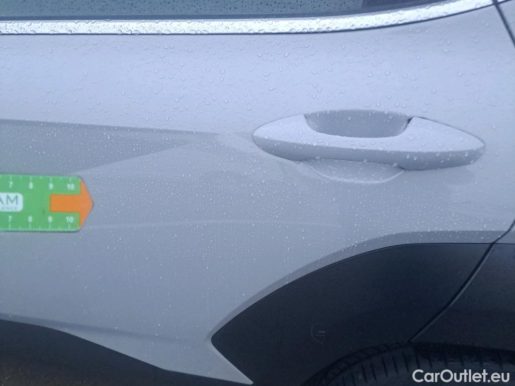  Hyundai  Konna HYUNDAI Kona / 2023 / 5P / todoterreno 1.6 GDI HEV Flexx DCT #37