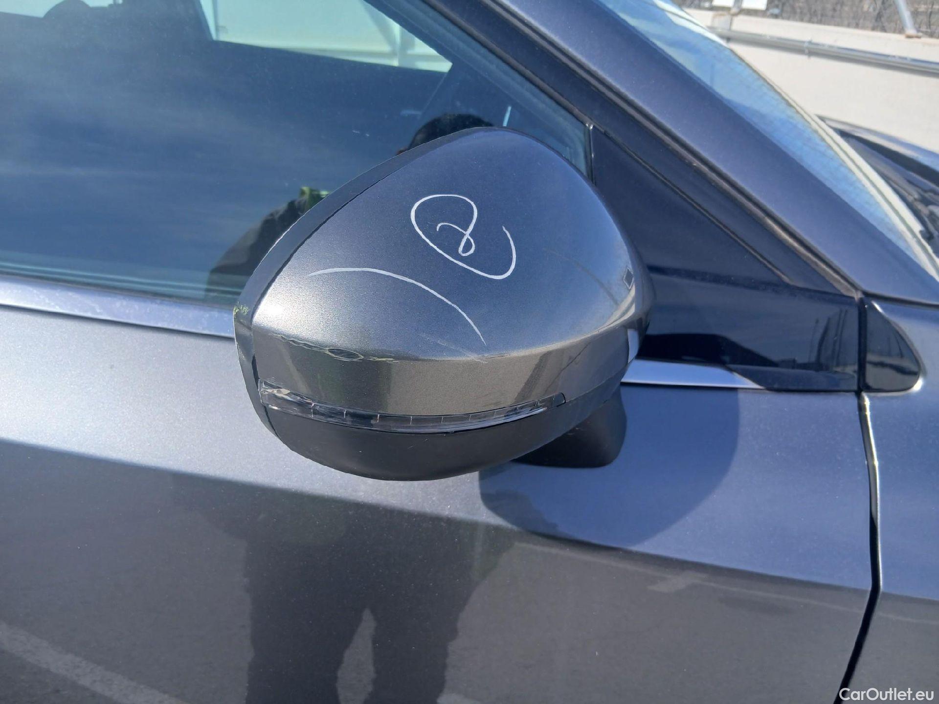  Nissan  Qashqai NISSAN  todoterreno DIG-T 158 CV mHEV Xtronic Acenta (AC) #24