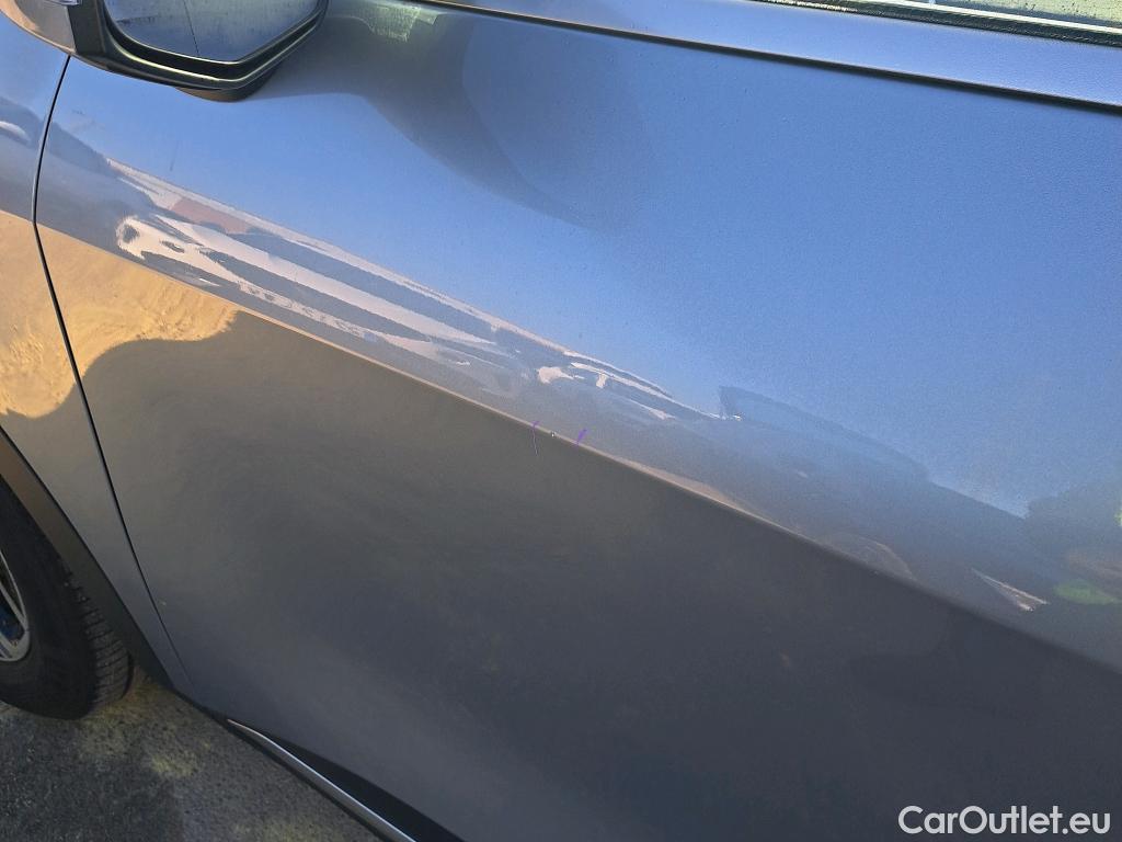  KIA  Sportage KIA  / 2022 / 5P / todoterreno 1.6 T-GDi 110kW (150CV) Concept 4x2 #35