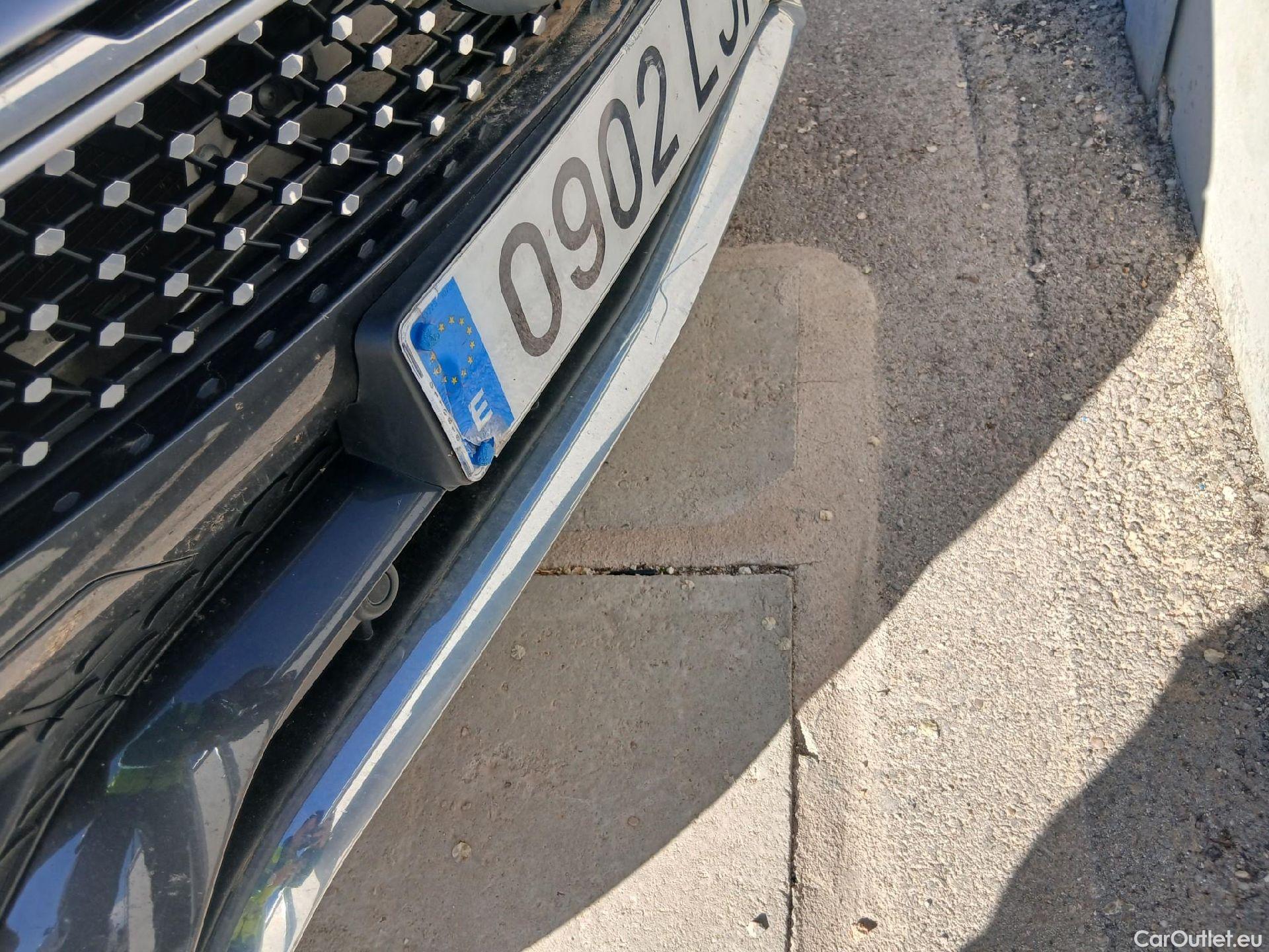  Mercedes  G-Klasee MERCEDES-BENZ Clase GLC / 2019 / 5P / todoterreno GLC 220 d 4MATIC #3