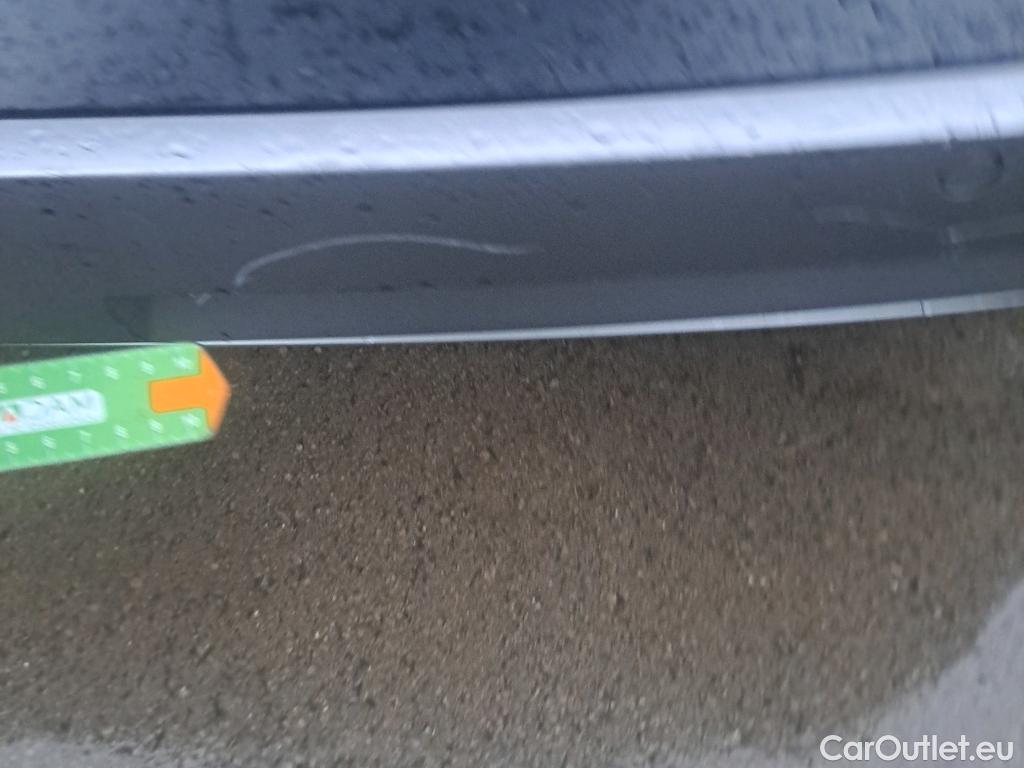  Hyundai  Konna HYUNDAI Kona / 2023 / 5P / todoterreno 1.6 GDI HEV Flexx DCT #10