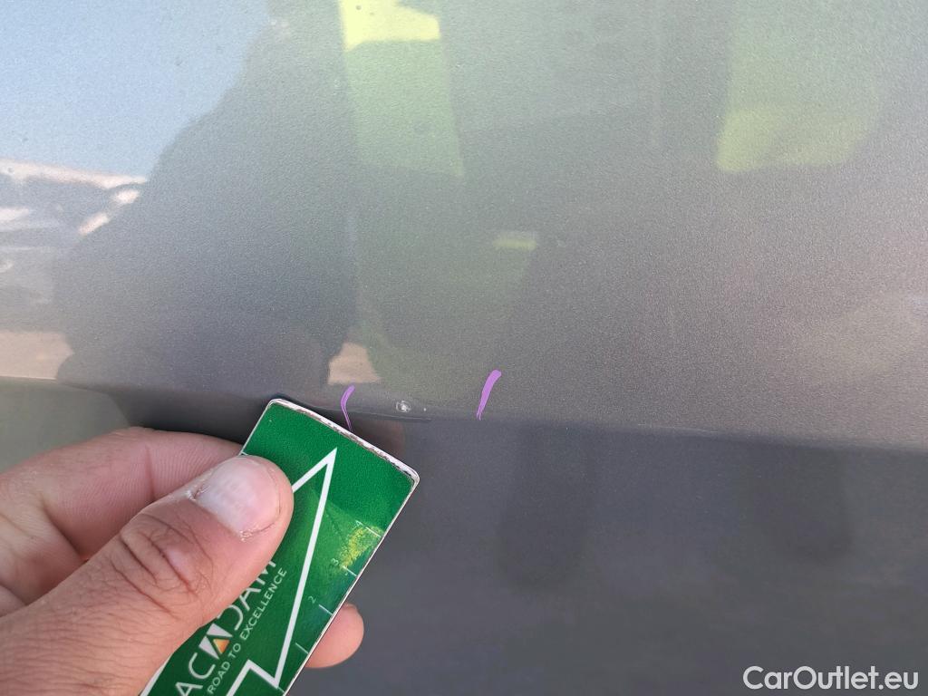  KIA  Sportage KIA  / 2022 / 5P / todoterreno 1.6 T-GDi 110kW (150CV) Concept 4x2 #36