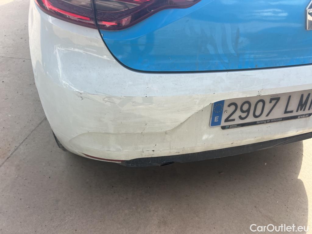  Renault  Clio RENAULT  / 2019 / 5P / berlina con portón Business Blue dCi 63 kW (85CV) #17