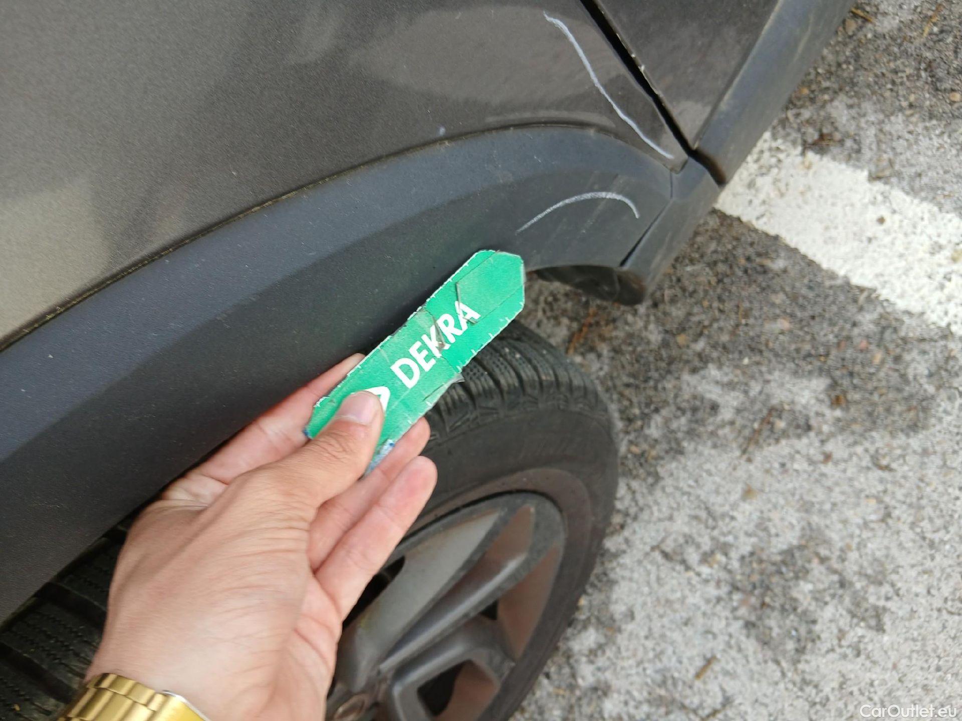  Opel  Crossland OPEL  X / 2017 / 5P / todoterreno 1.2 OPEL 2020 S&S 81kW (110CV) TRACC DELANTERA(CX) #18