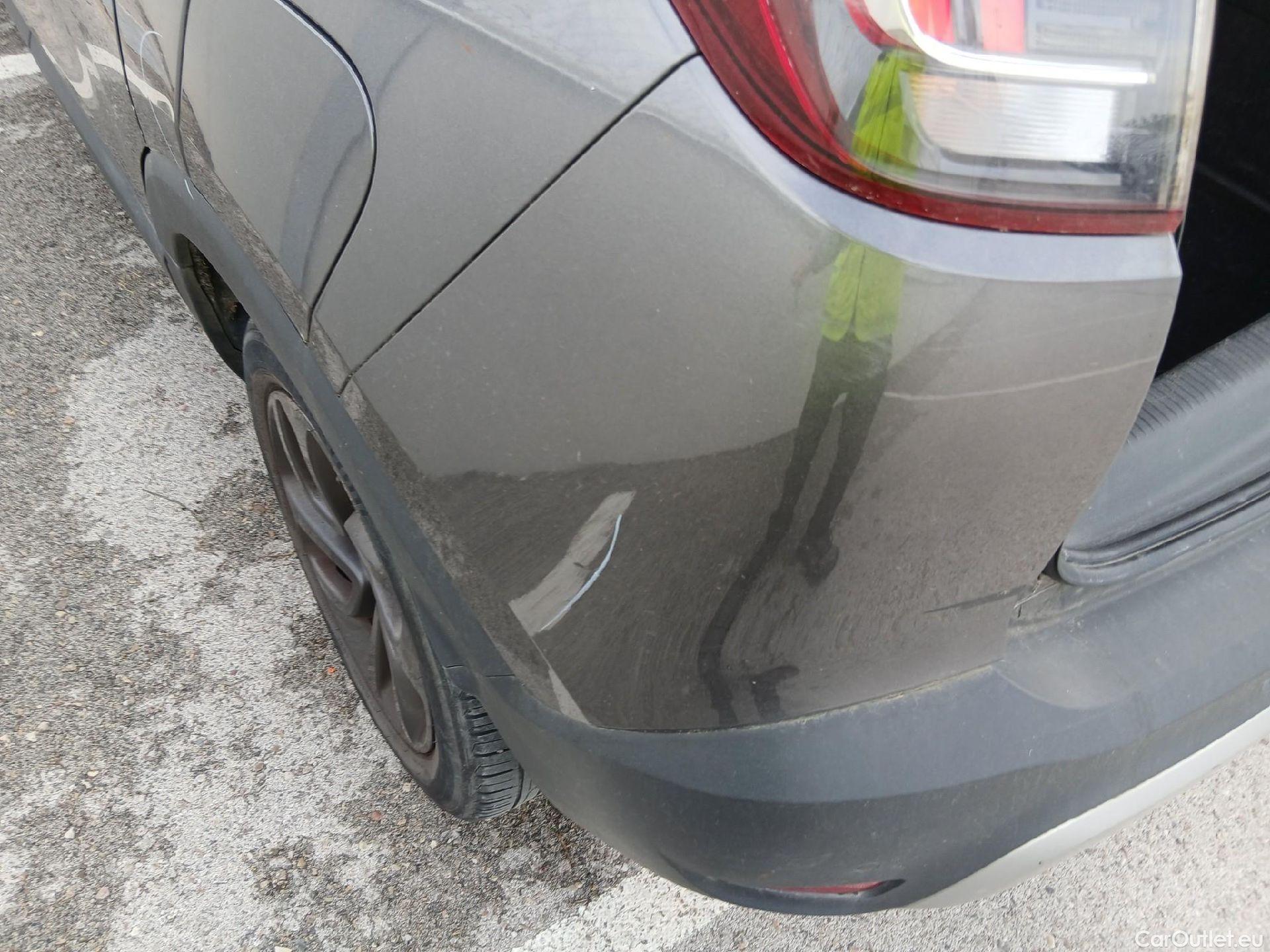  Opel  Crossland OPEL  X / 2017 / 5P / todoterreno 1.2 OPEL 2020 S&S 81kW (110CV) TRACC DELANTERA(CX) #33