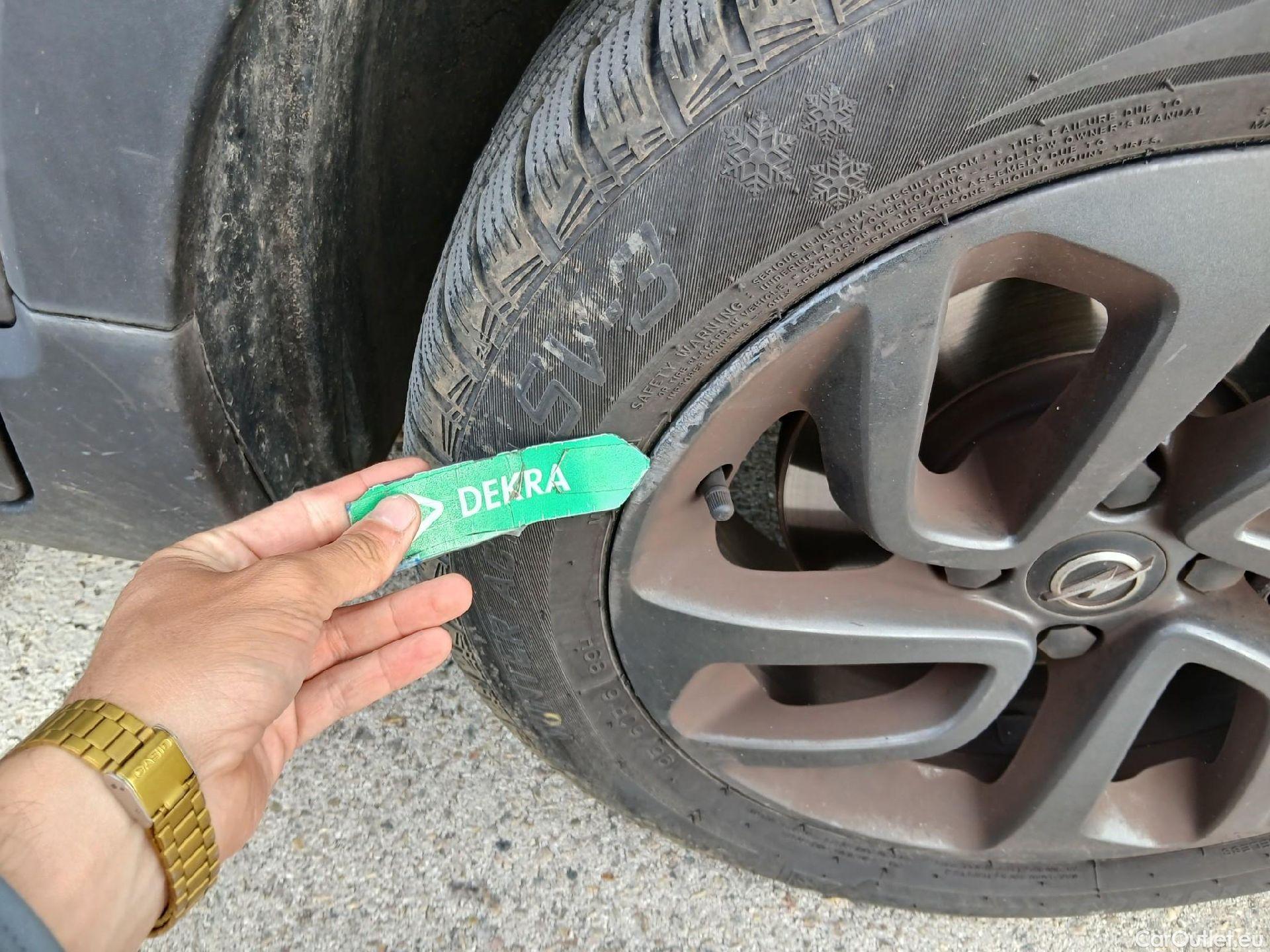  Opel  Crossland OPEL  X / 2017 / 5P / todoterreno 1.2 OPEL 2020 S&S 81kW (110CV) TRACC DELANTERA(CX) #56