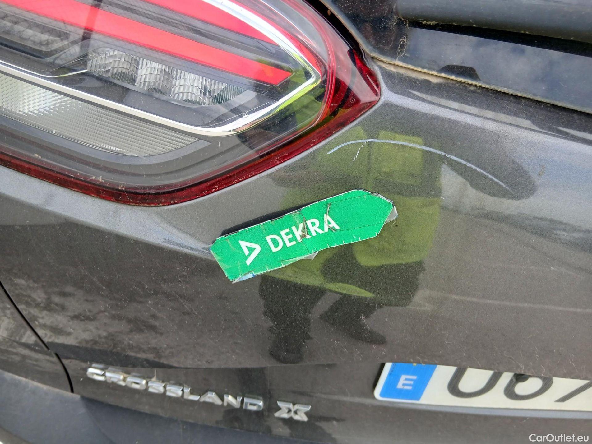  Opel  Crossland OPEL  X / 2017 / 5P / todoterreno 1.2 OPEL 2020 S&S 81kW (110CV) TRACC DELANTERA(CX) #44