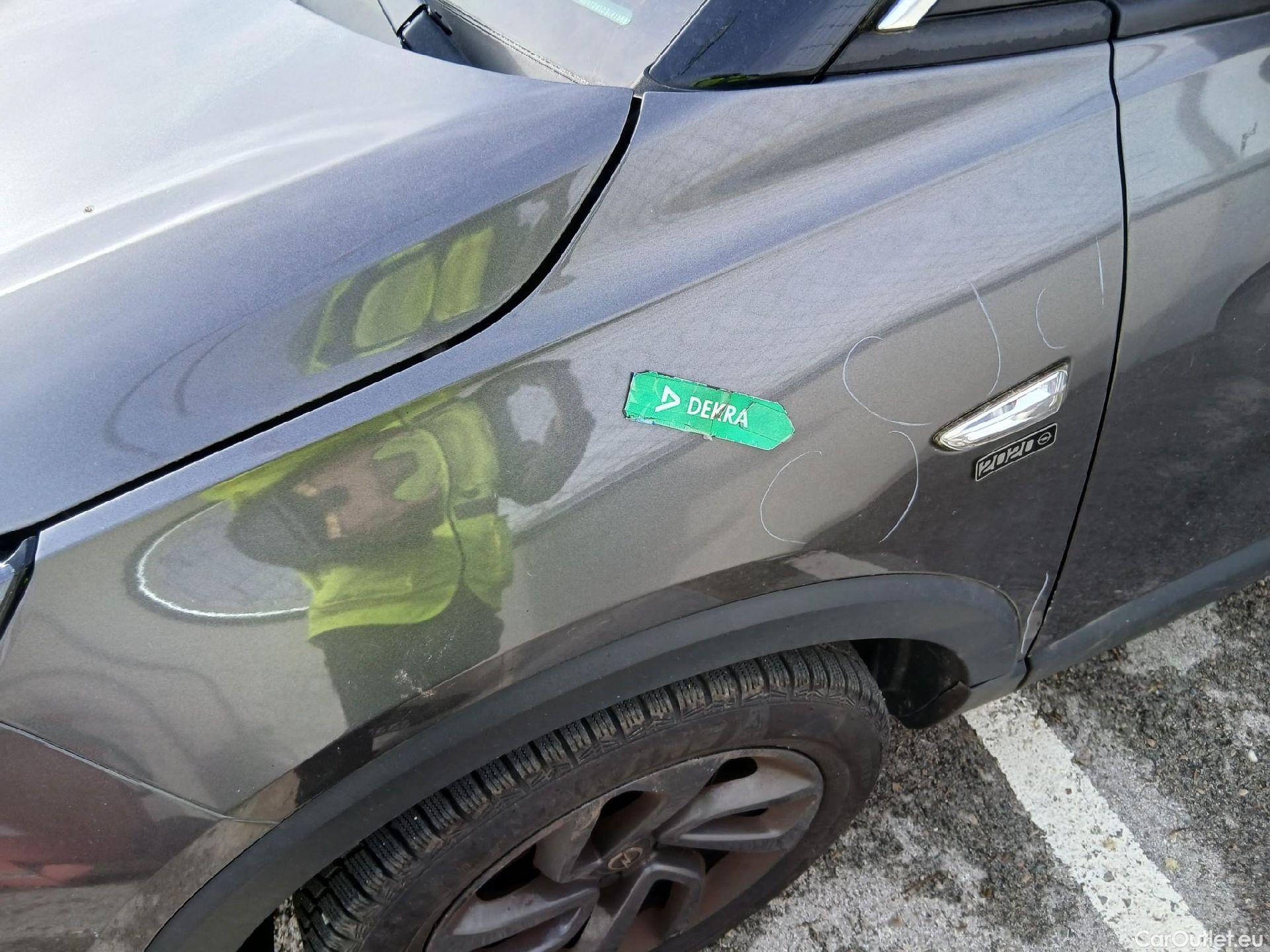  Opel  Crossland OPEL  X / 2017 / 5P / todoterreno 1.2 OPEL 2020 S&S 81kW (110CV) TRACC DELANTERA(CX) #16