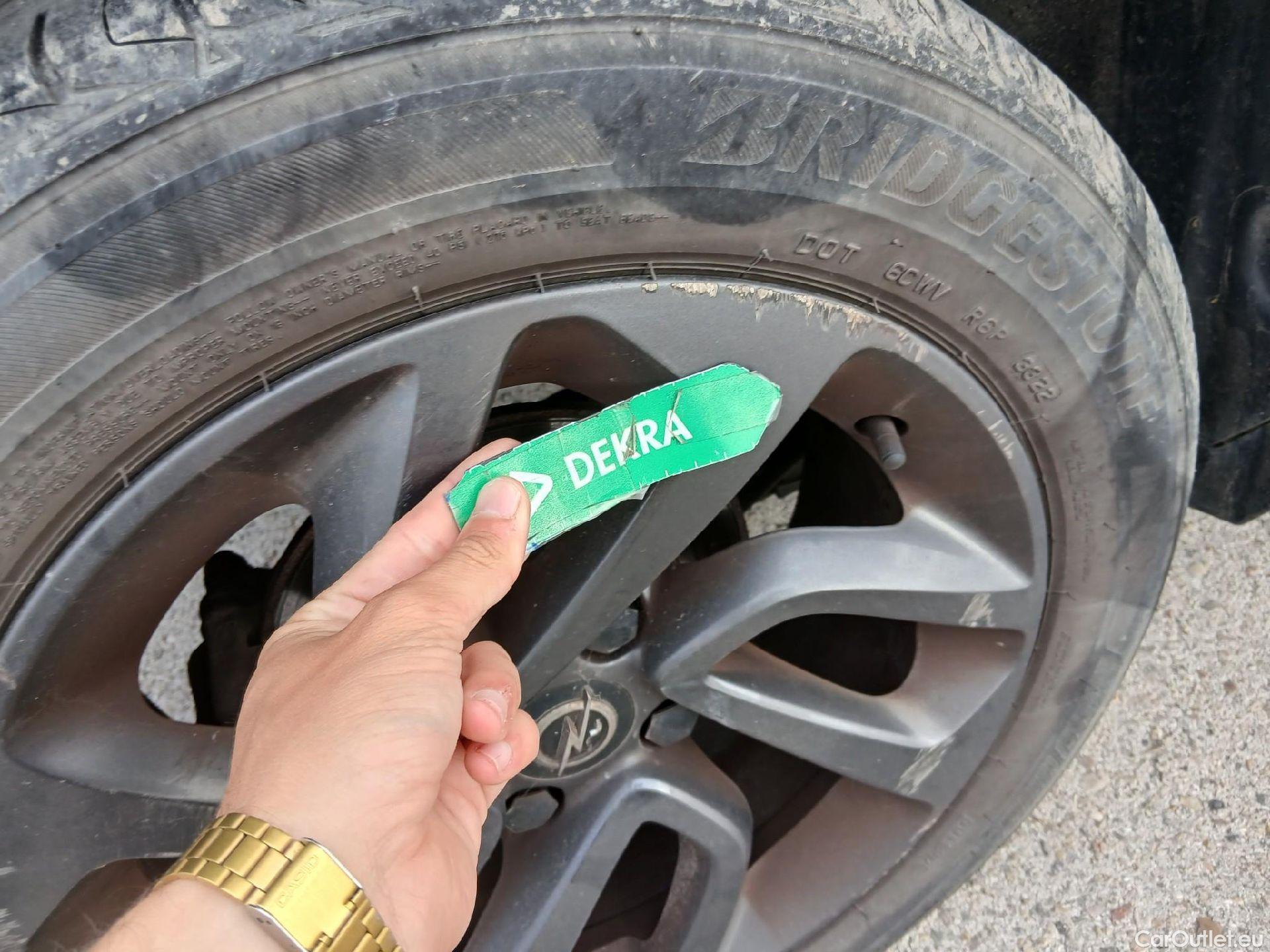  Opel  Crossland OPEL  X / 2017 / 5P / todoterreno 1.2 OPEL 2020 S&S 81kW (110CV) TRACC DELANTERA(CX) #47