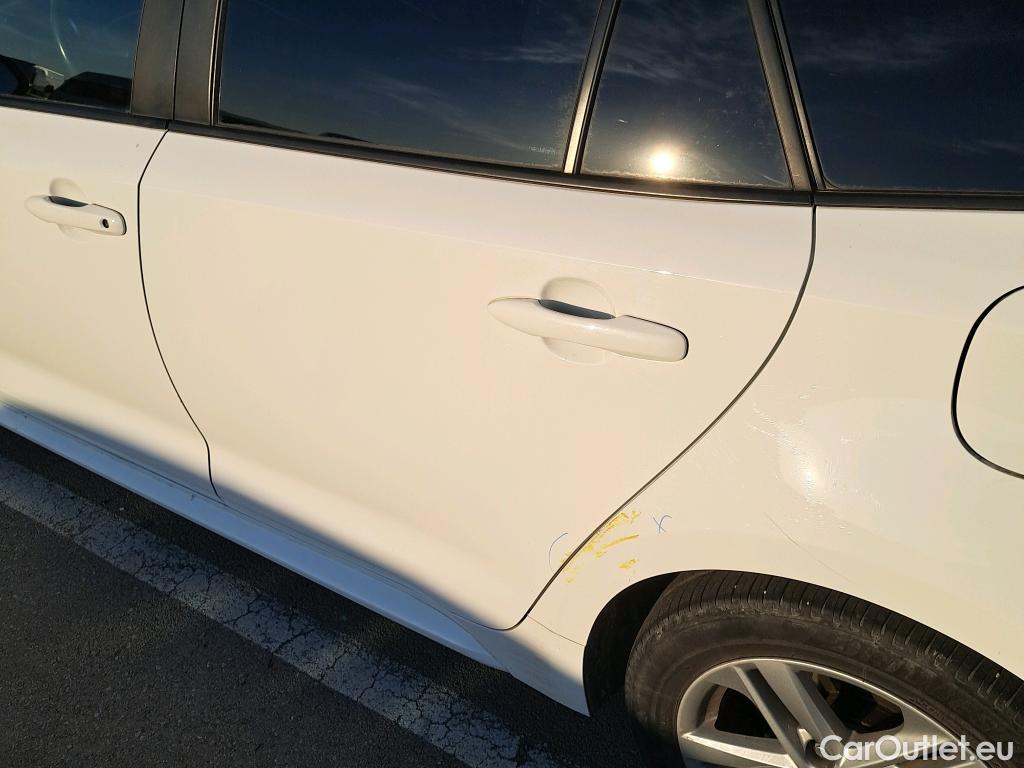  Toyota  Corolla TOYOTA  / 2019 / 5P / familiar 1.8 125H BUSINESS PLUS E-CVT TOU SPORT #9