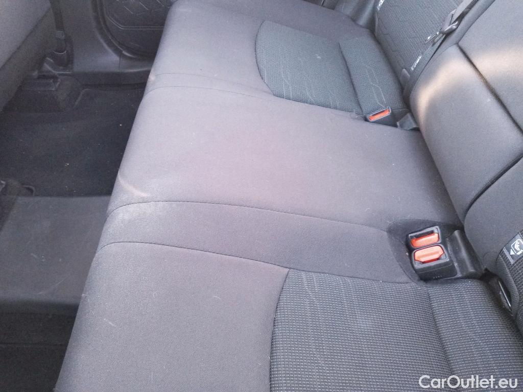  Toyota  RAV4 TOYOTA  / 2018 / 5P / todoterreno 2.5l PLUG-IN 300PH (e-CVT) Advance #29