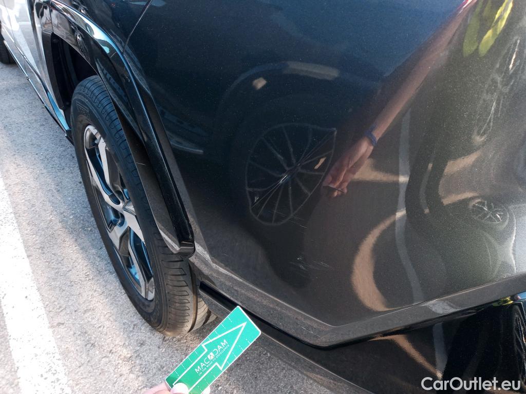  Toyota  RAV4 TOYOTA  / 2018 / 5P / todoterreno 2.5l PLUG-IN 300PH (e-CVT) Advance #18